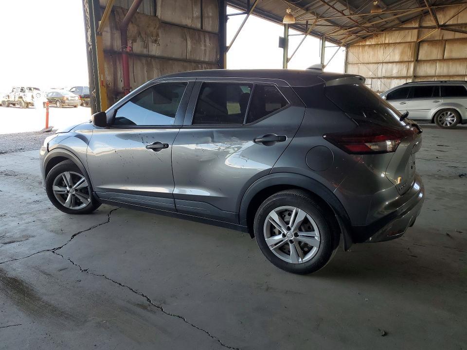 2022 Nissan Kicks s
