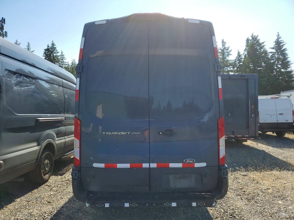 2020 Ford Transit T-250