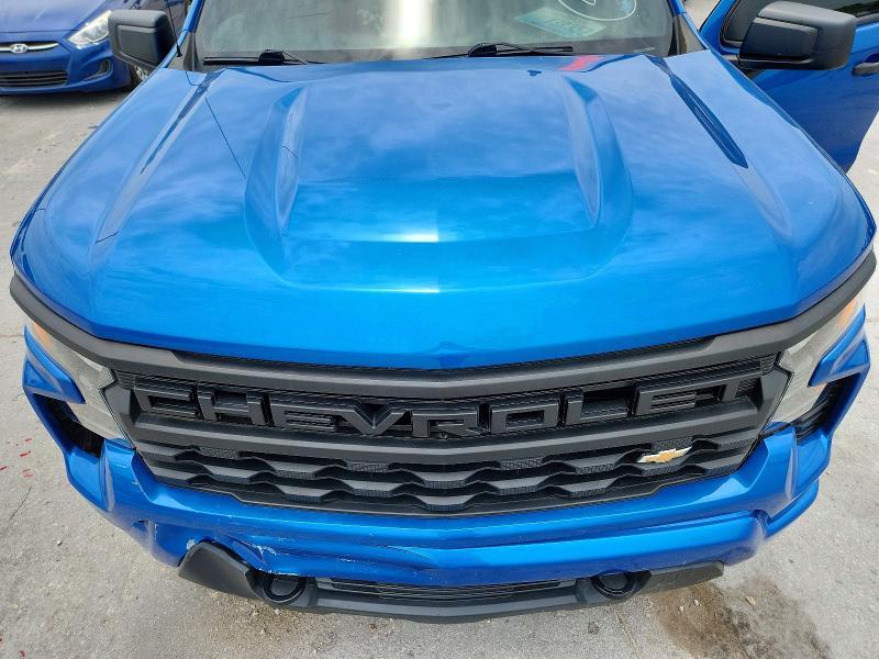 2022 Chevrolet Silverado K1500 Custom