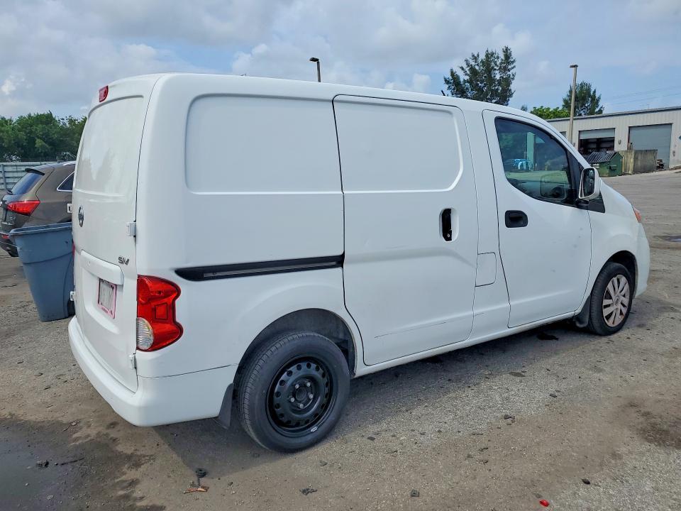 2018 Nissan NV200 SV
