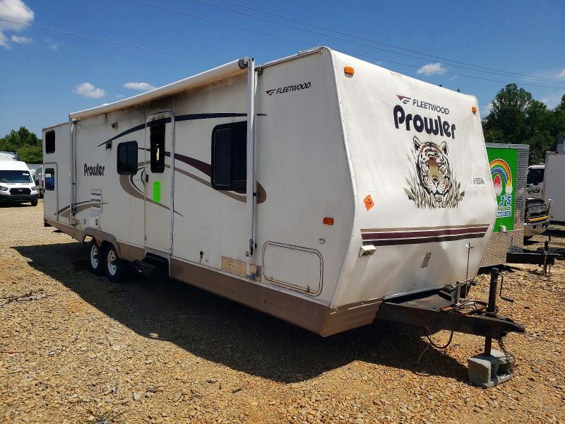2005 Fleetwood Prowler Camper