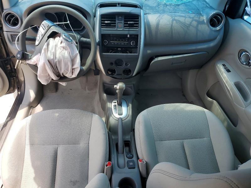 2015 Nissan Versa 1.6 sv