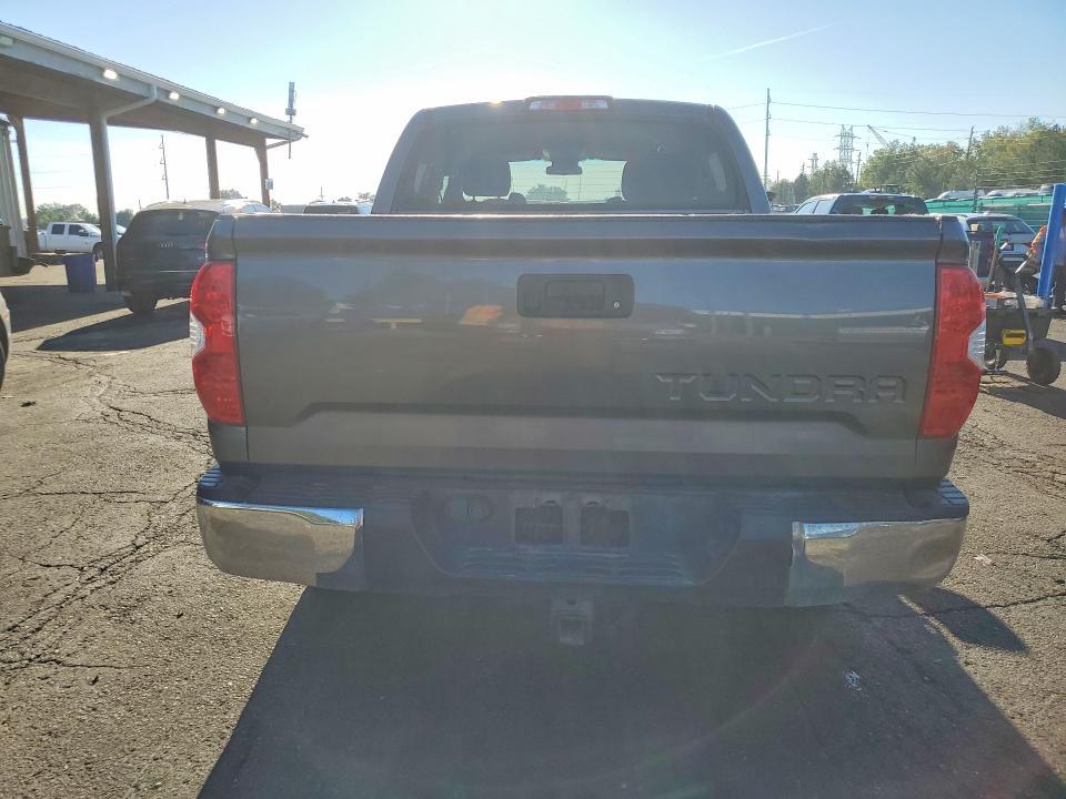 2017 Toyota Tundra SR5