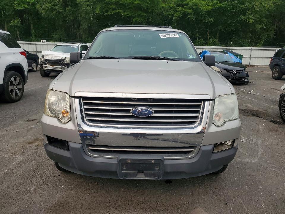 2006 Ford Explorer xlt