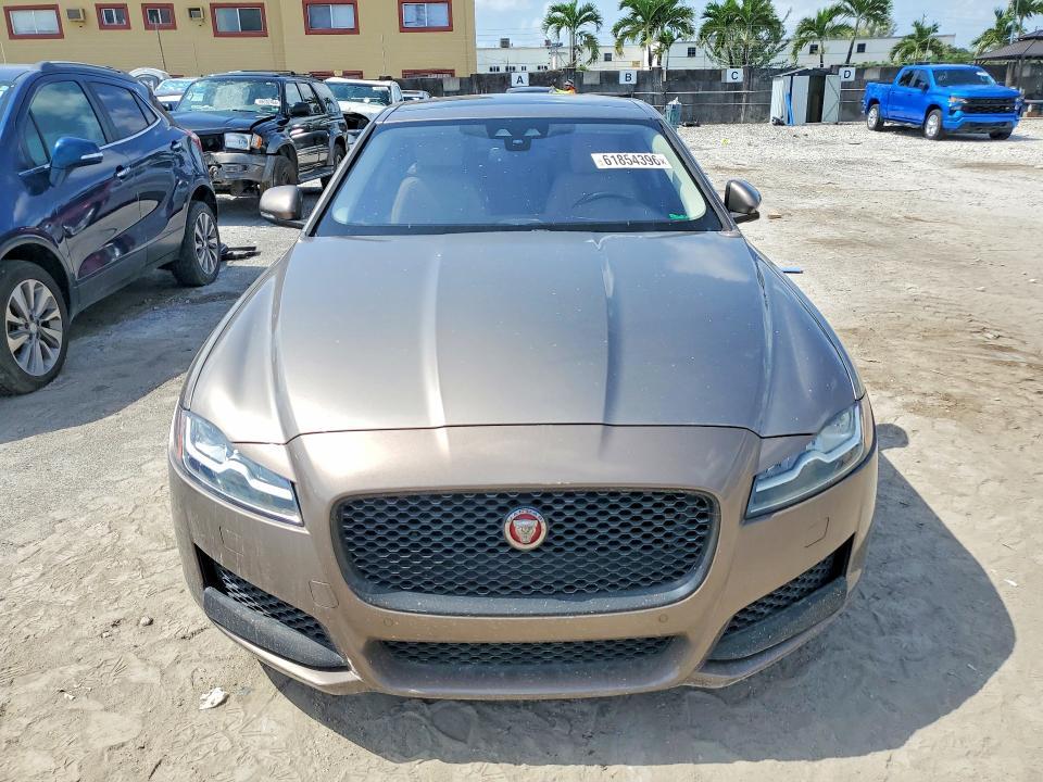 2017 Jaguar Xf Premium