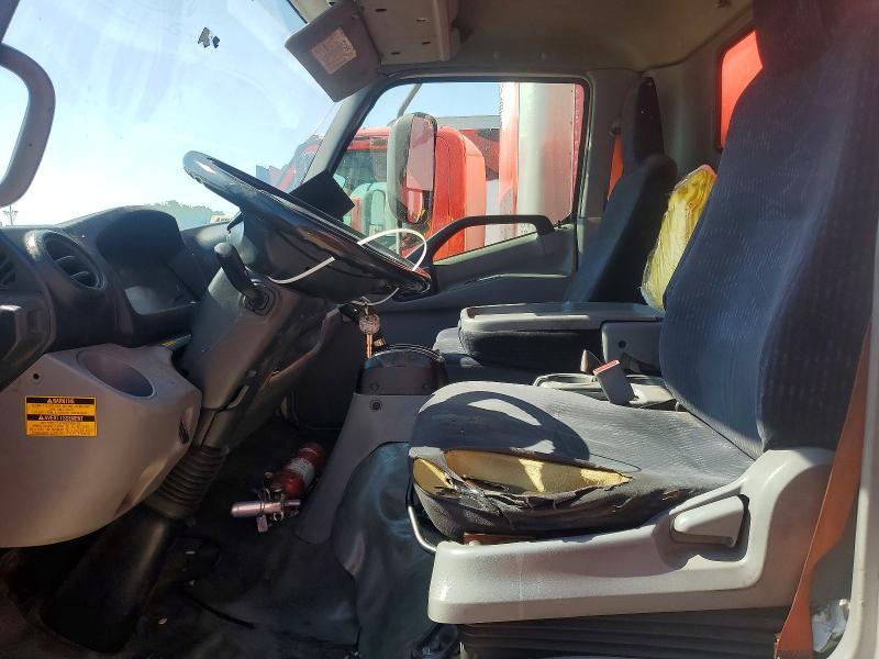 2018 Hino 195 BOX Truck