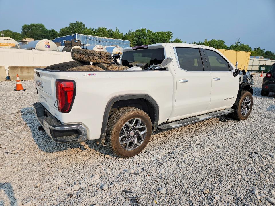 2025 GMC Sierra K1500 SLT