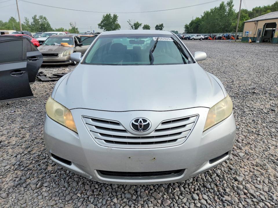 2009 Toyota Camry le