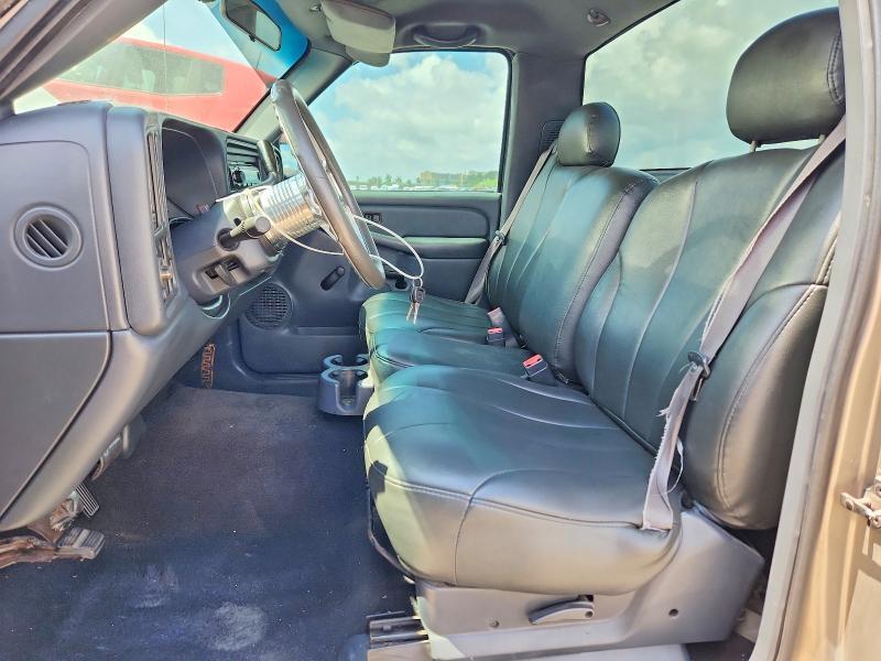 2002 Chevrolet Silverado C1500