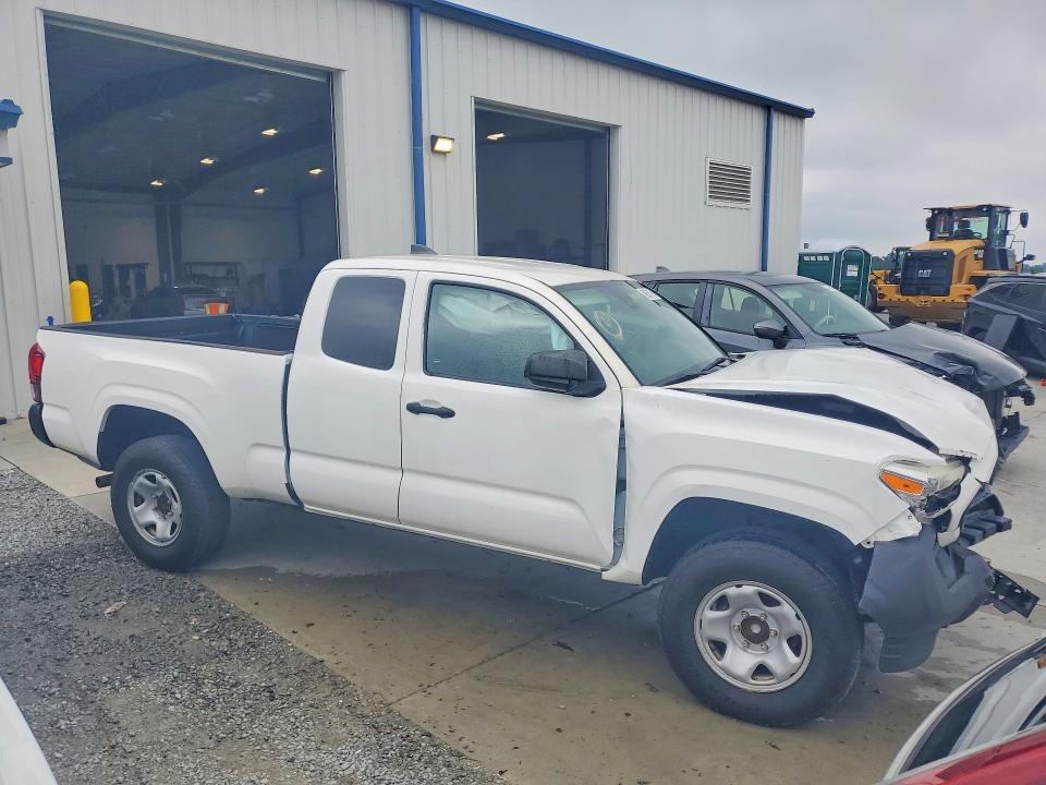 2020 Toyota Tacoma SR