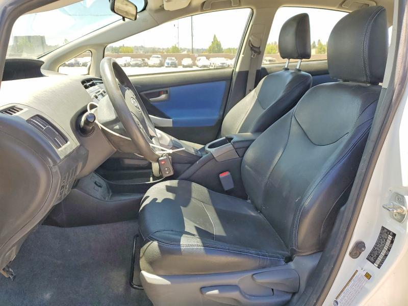 2015 Toyota Prius two