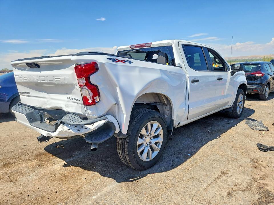 2021 Chevrolet Silverado K1500 Custom