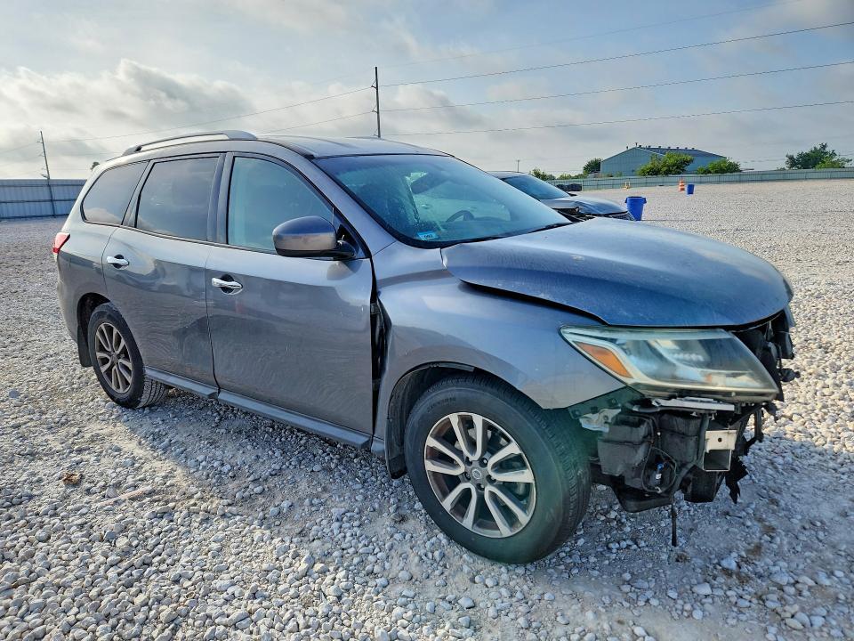 2015 Nissan Pathfinder sv