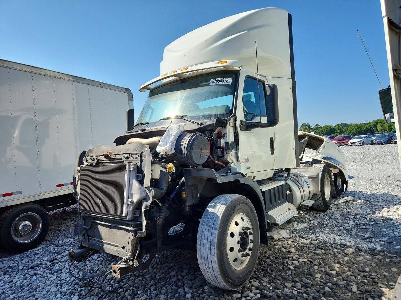 2022 International RH613 Semi Truck