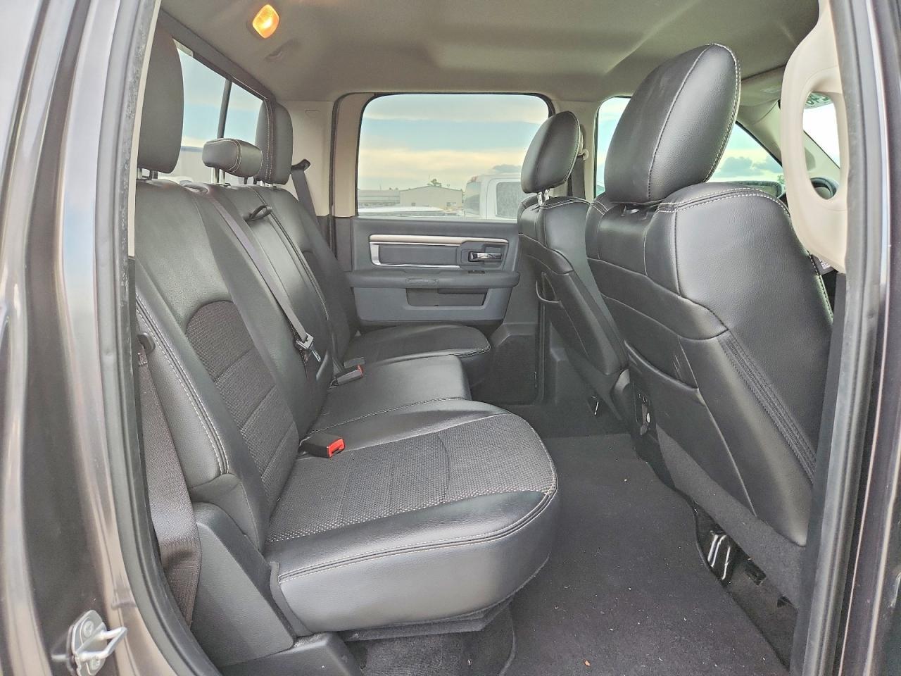 2017 Dodge RAM 1500 SLT