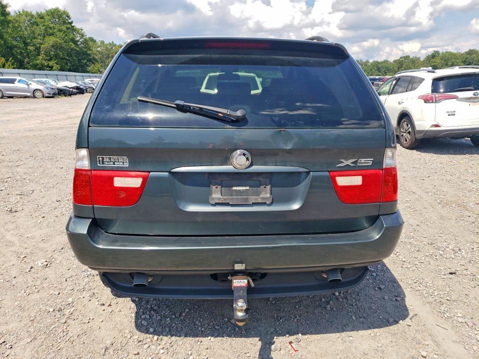 2005 BMW X5 3.0i