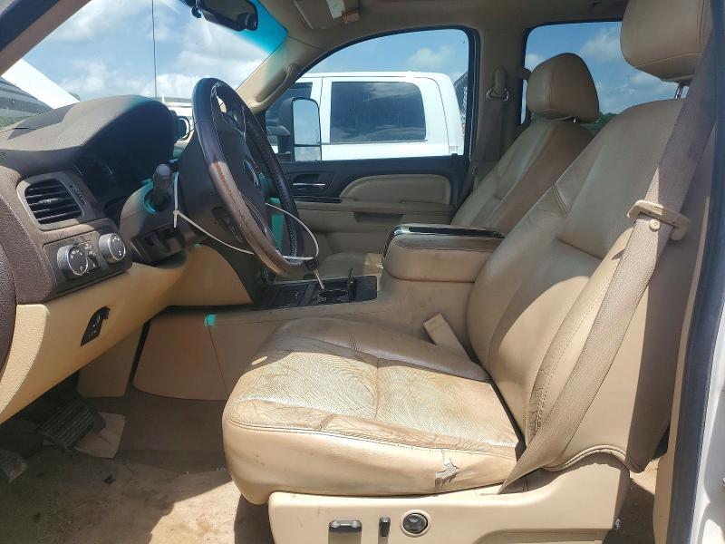 2011 GMC Sierra K3500 Denali