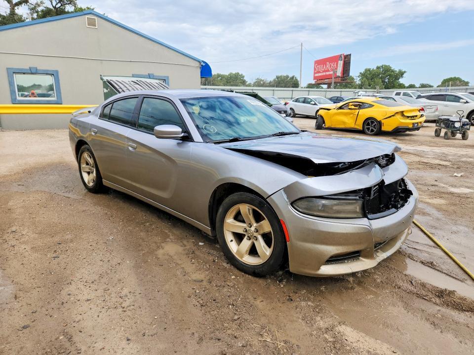 2015 Dodge Charger se