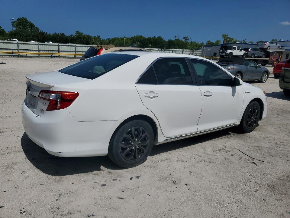 2013 Toyota Camry Hybrid le