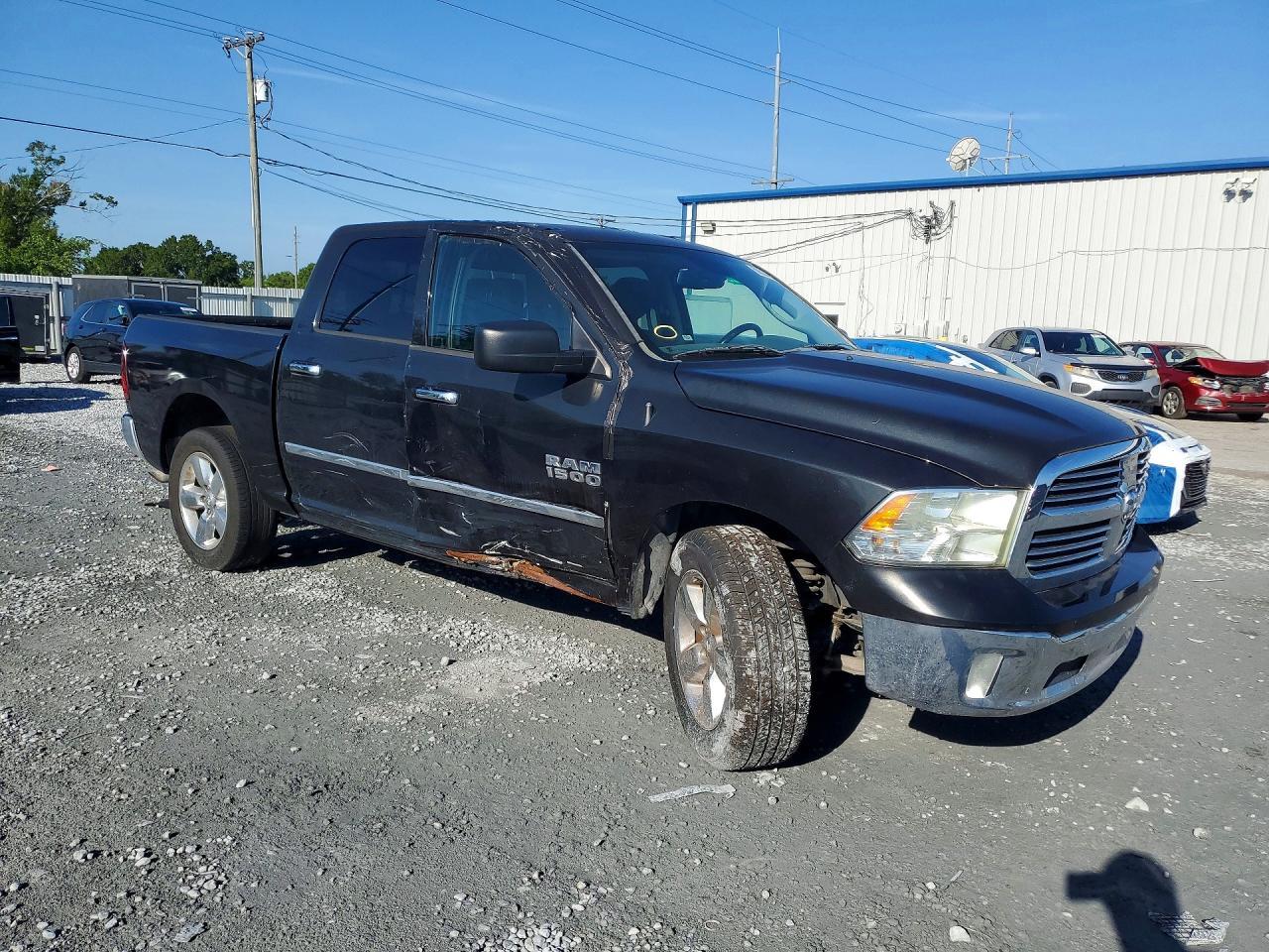 2015 Dodge RAM 1500 SLT