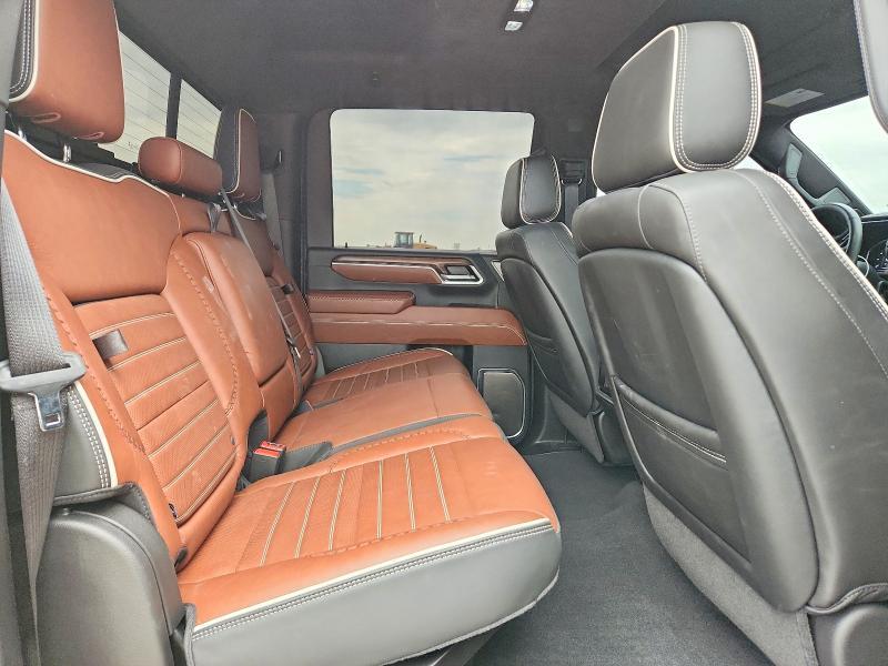 2025 GMC Sierra K3500 Denali Ultimate