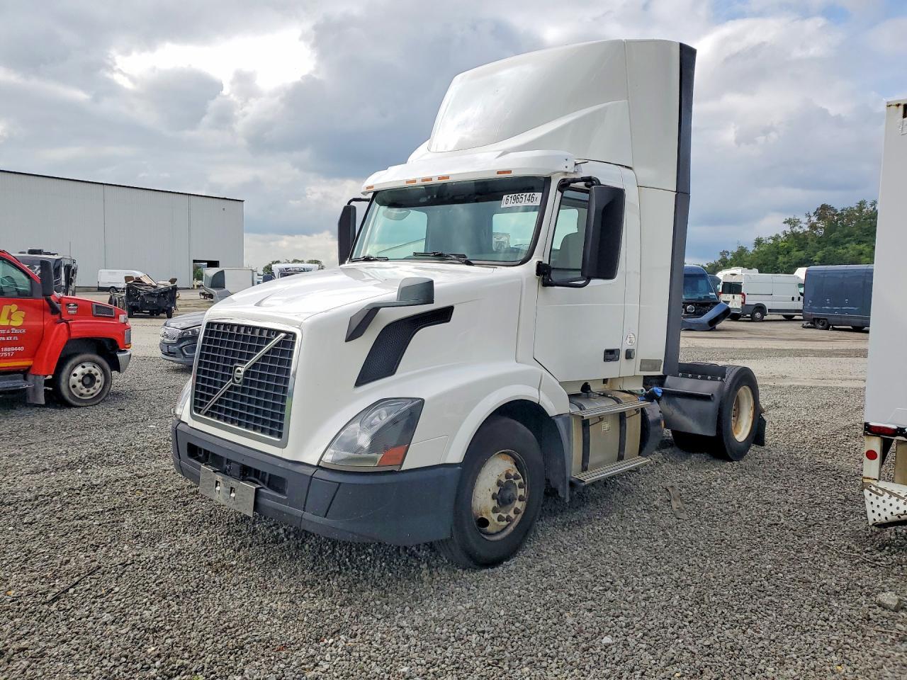 2018 Volvo VNL Semi Truck