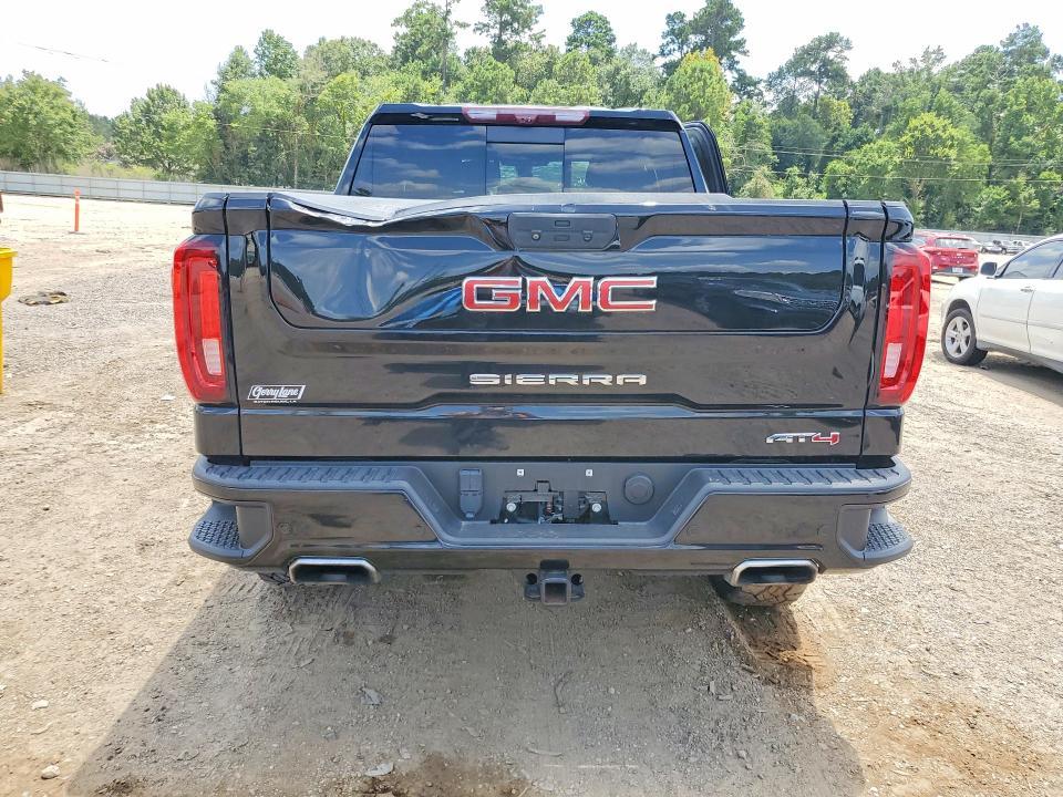 2022 GMC Sierra Limited K1500 AT4
