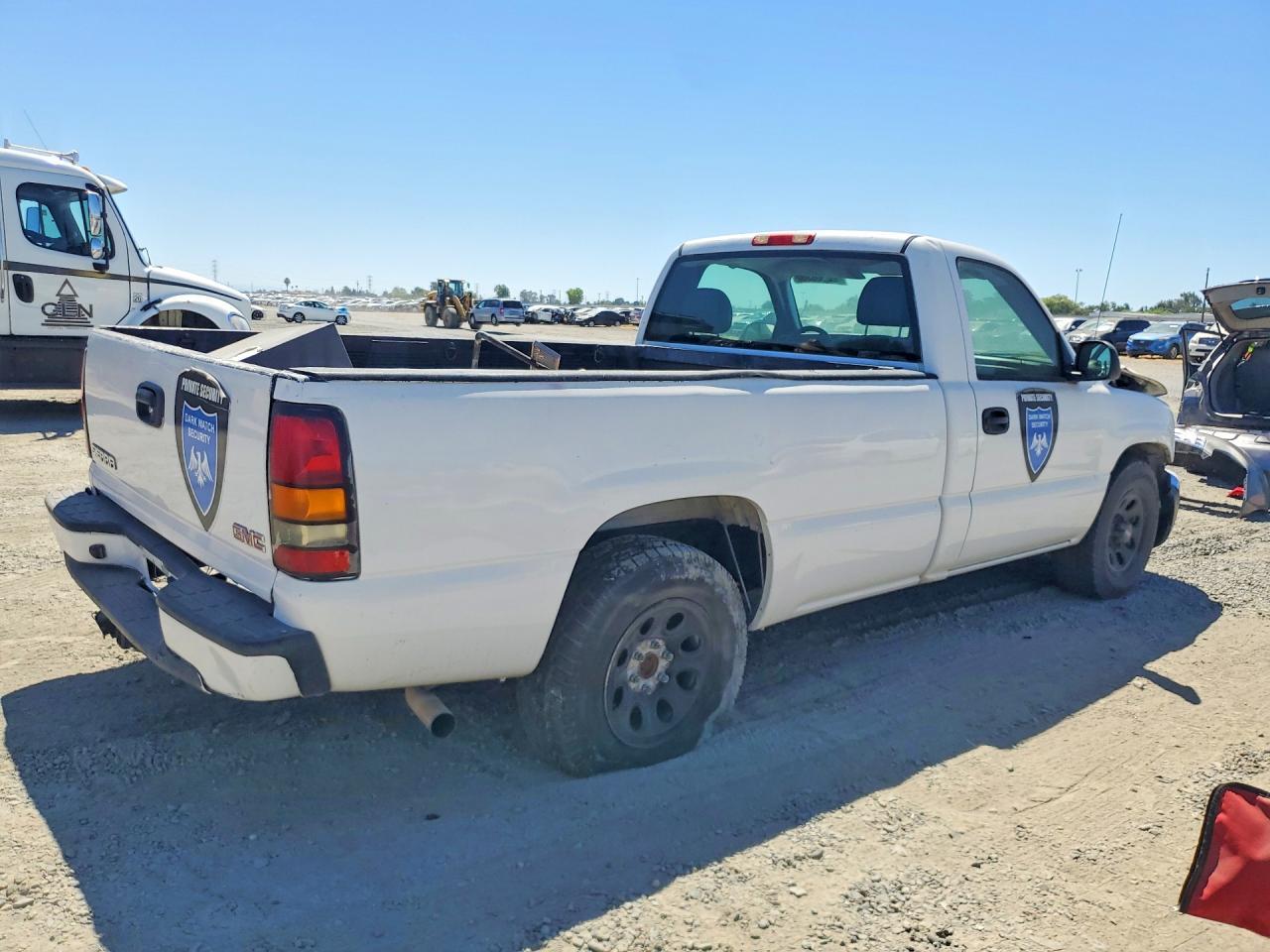2005 GMC New Sierra C1500