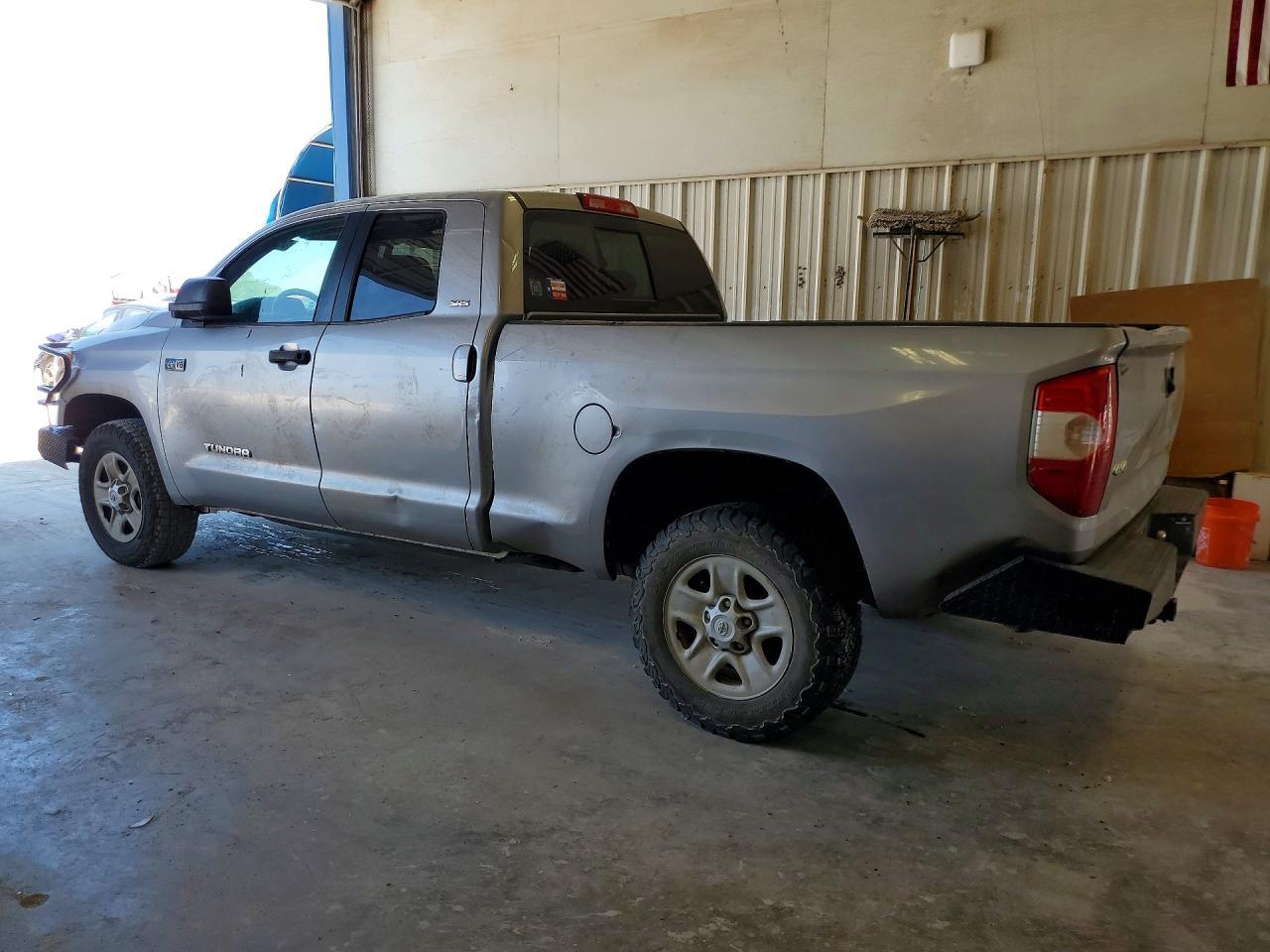 2016 Toyota Tundra SR5