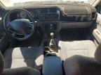 2000 Nissan Frontier Crew Cab XE/CREW Cab SE