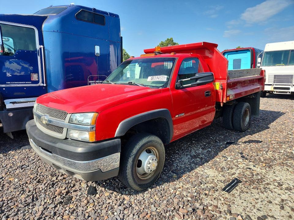 2003 Chevrolet Silverado Dump Truck