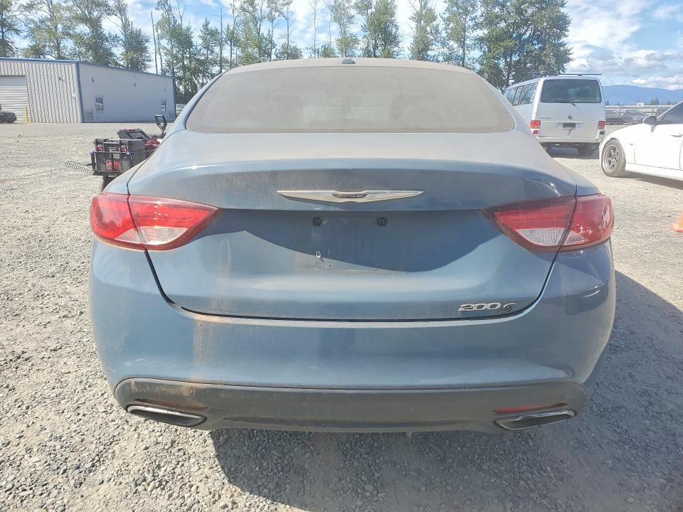 2015 Chrysler 200 s