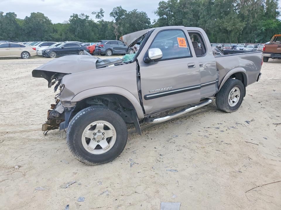 2002 Toyota Tundra SR5 V8