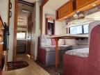 2004 Chevrolet C5500 C5U042
