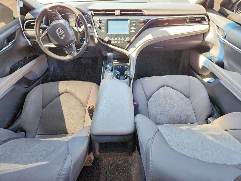 2018 Toyota Camry le