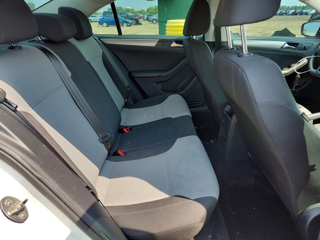 2018 Volkswagen Jetta s