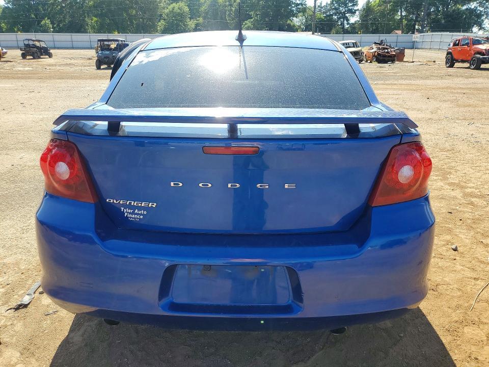 2014 Dodge Avenger se