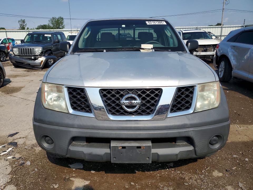 2005 Nissan Frontier XE