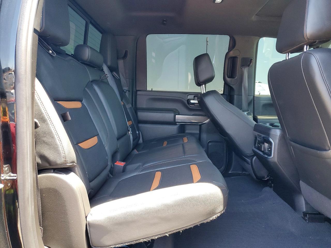 2020 GMC Sierra K2500 AT4