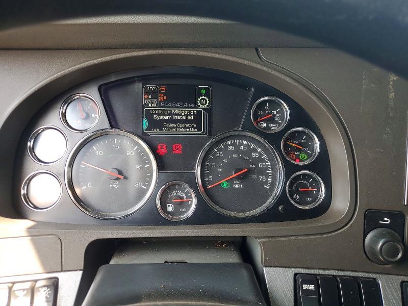 2019 Kenworth T680 Semi Truck