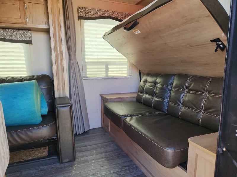 2020 Winnebago Minnie Camper