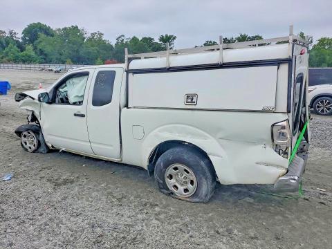 2014 Nissan Frontier S