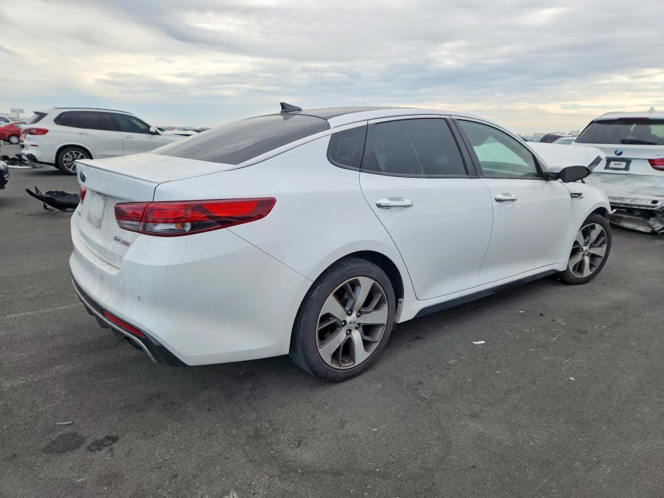 2018 KIA Optima SX
