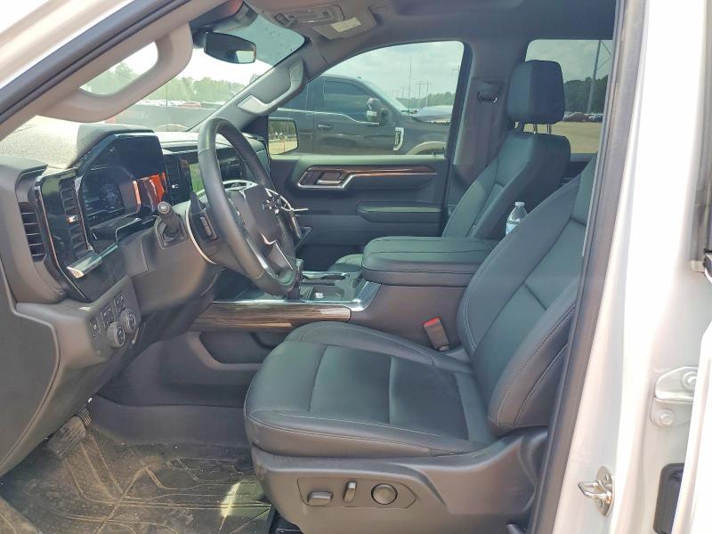 2025 Chevrolet Silverado K1500 RST