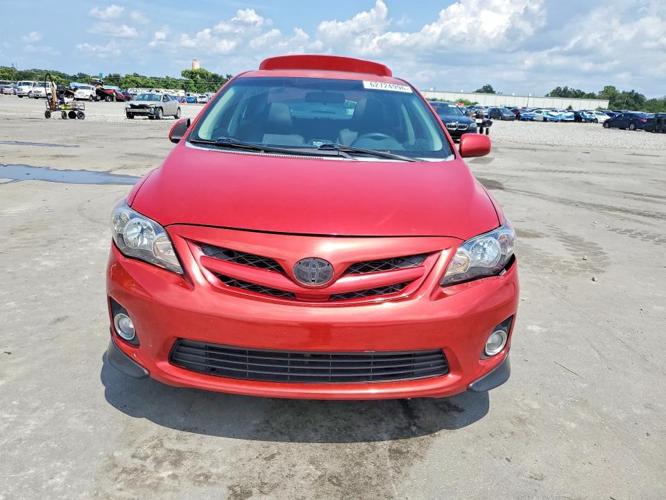 2013 Toyota Corolla s