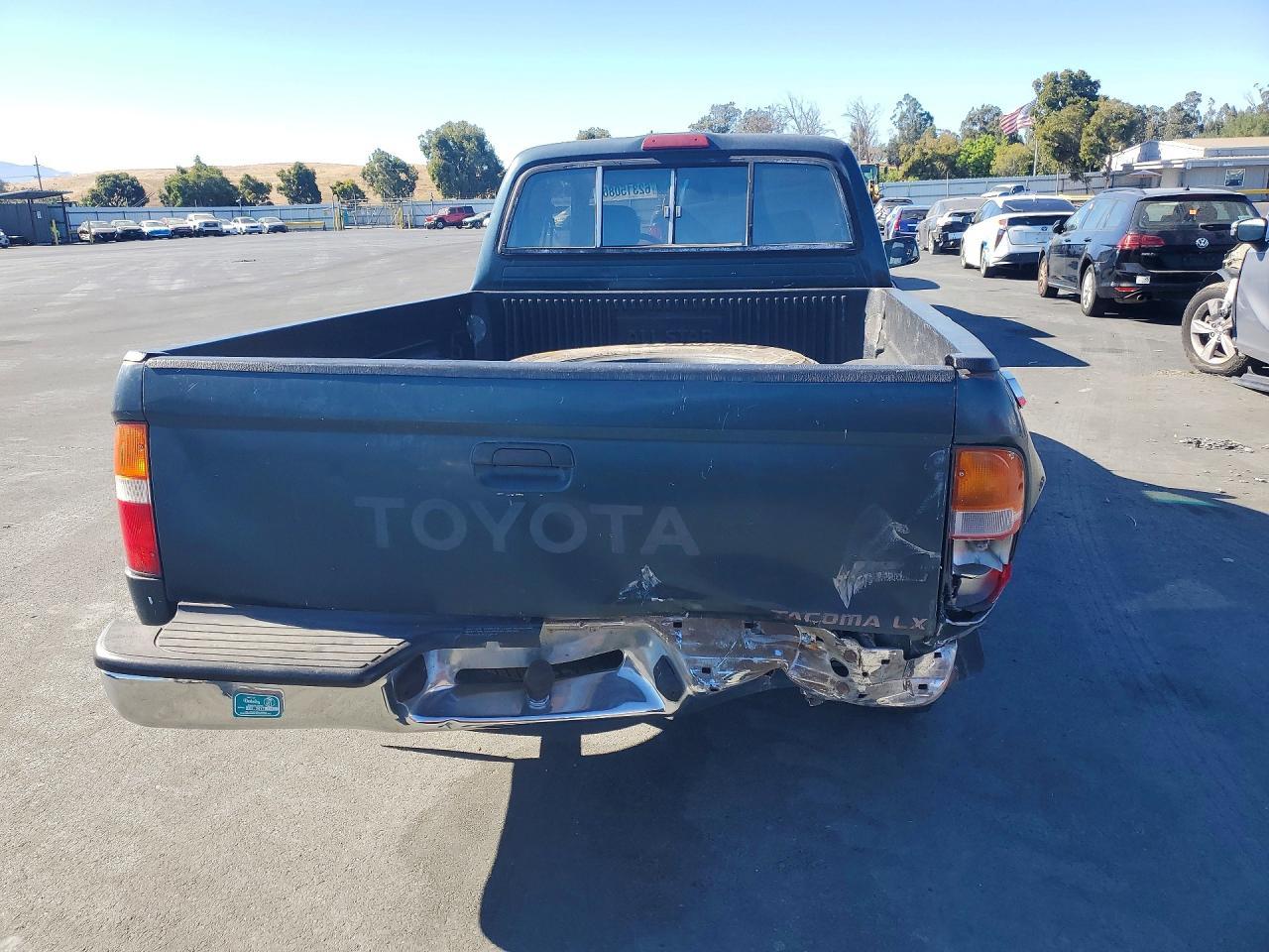 1996 Toyota Tacoma Base