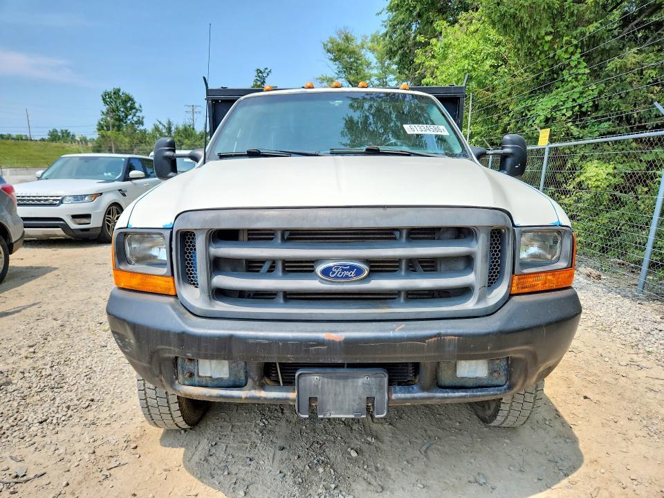 1999 Ford F550 Super Duty