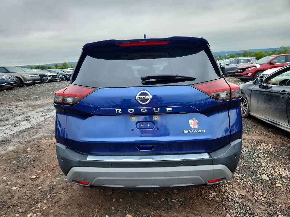 2021 Nissan Rogue sv