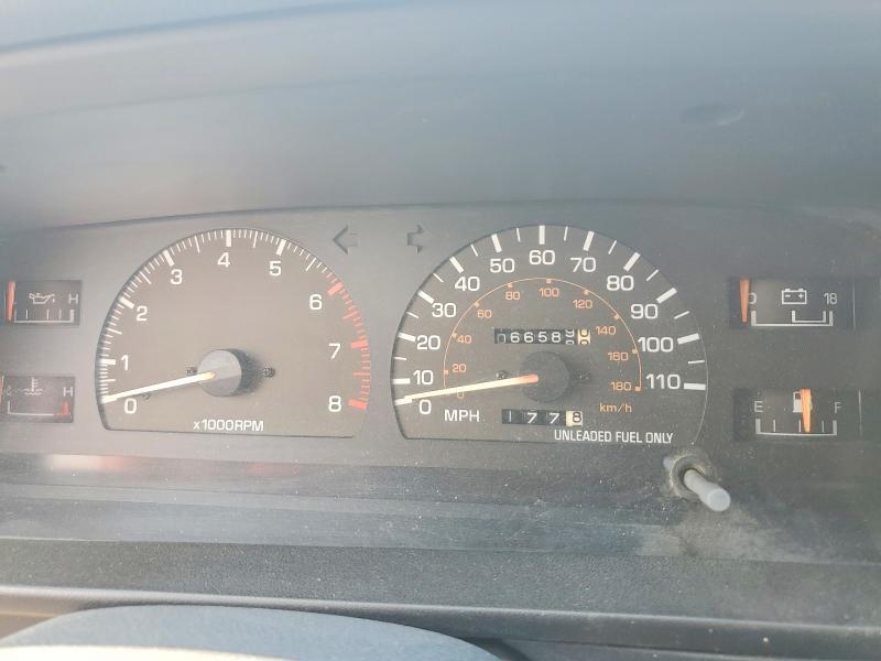 1990 Toyota Pickup Deluxe
