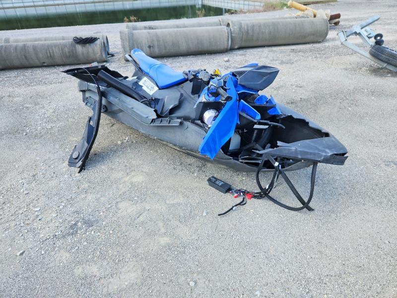 2022 Sea Doo 2022 Sea-doo Spark Trixx 3up-boat